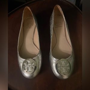 Tory Burch silver metallic ballet flats